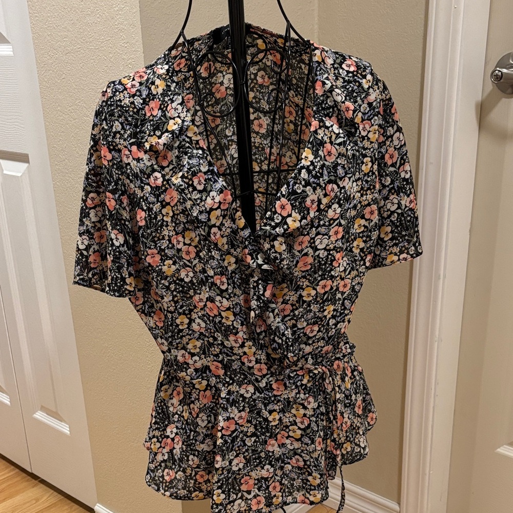 Atmosphere Black and Pink Floral Blouse